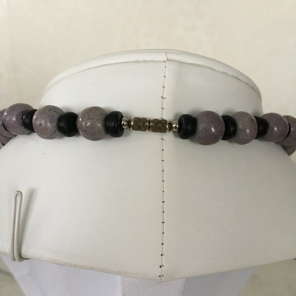 Vintage Lilac Chunky Bead Necklace - MINT - Picture 5 of 5